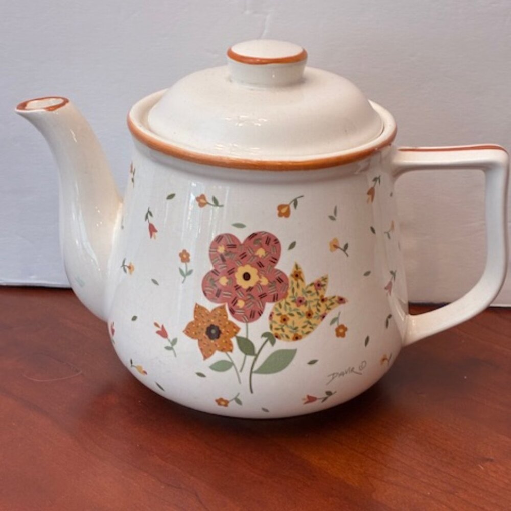 Vintage Davir Floral Crackle Glaze Teapot Retro Ceramic Cottageware Kitchen